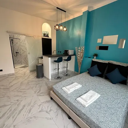 La Maison De Julia Bleute